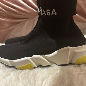 Balenciaga sock sneaker/Blk, white, neon green(great condition)